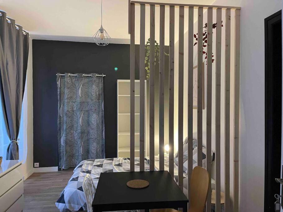 Apartment La Douce Chambree De *